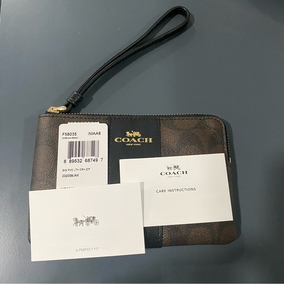 BNIB Coach Signature Canvas Corner Zip Around Wristlet Wallet - Picture 6 of 7